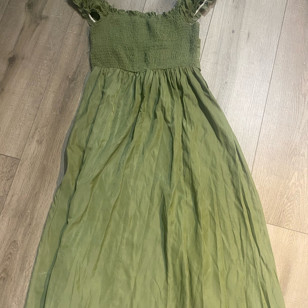 Cider Olive Green Smocked Dress - Picture 6 of 7